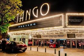 GRAN NOCHE DE AÑO NUEVO EN TANGO PORTENHO