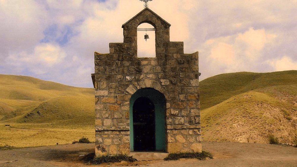 Salta Combo 2 Days: Winery Tasting in Cafayate and Scenic Expedition to Cachi